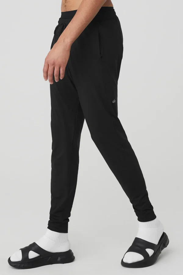 Conquer Revitalize Pant - Black