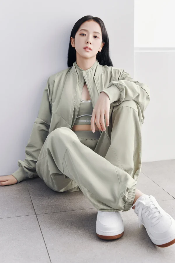 Mixed Media Reinvention Jogger - Limestone