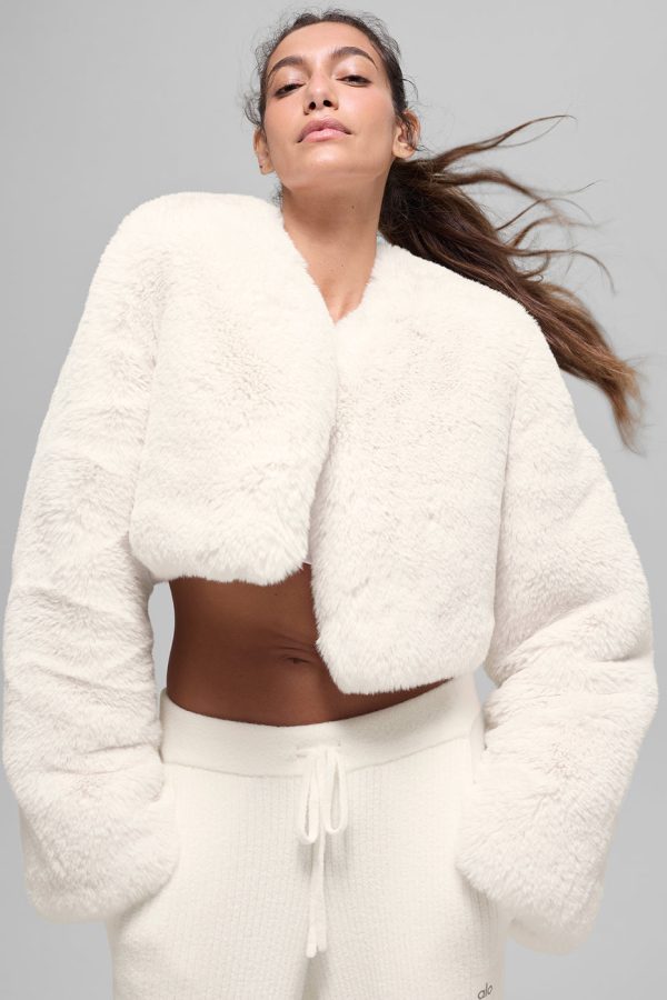 Faux Fur Chic Cropped Jacket ?C Ivory